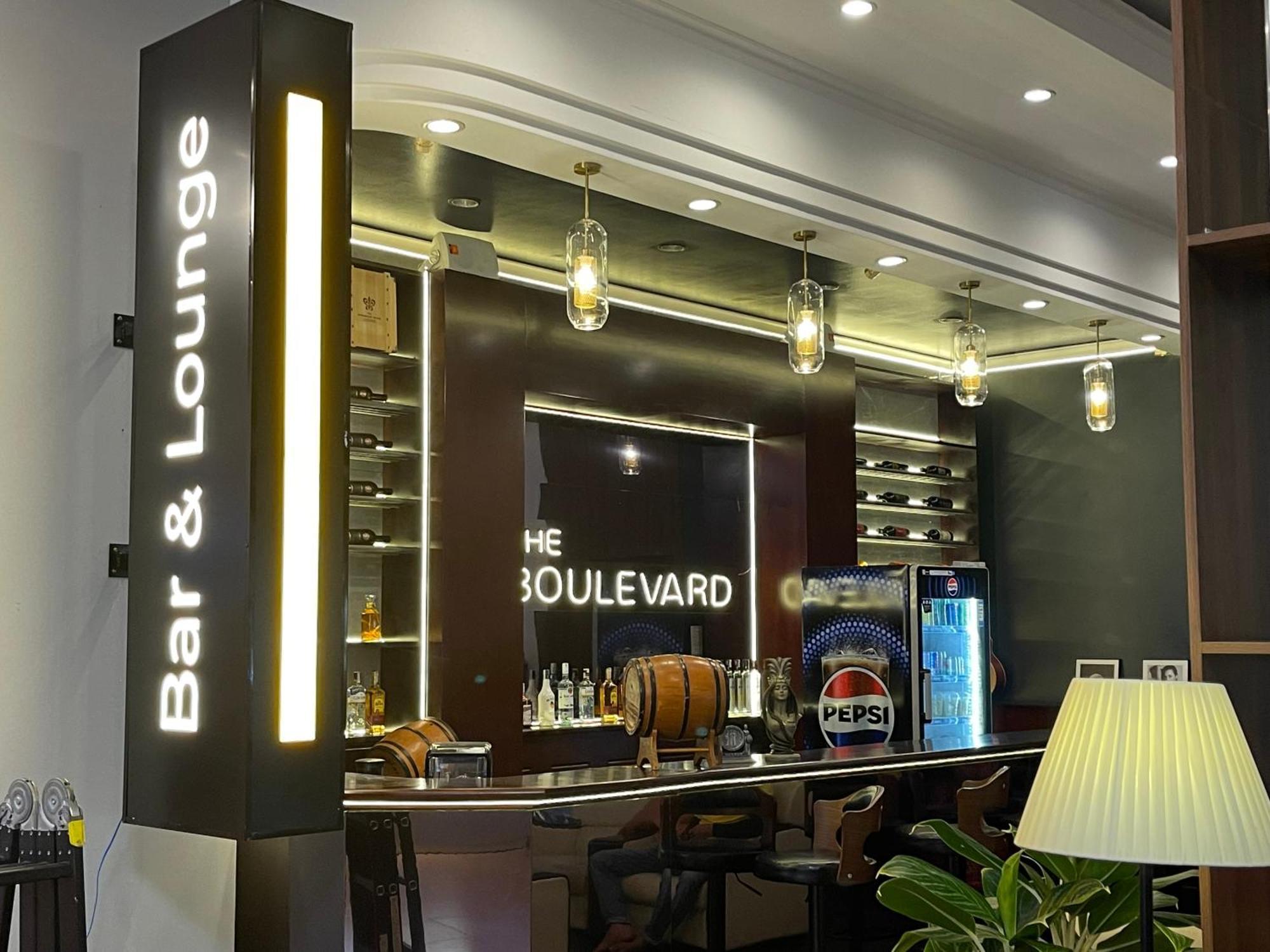 Dong Xuyen Hotel Long Xuyên Εξωτερικό φωτογραφία